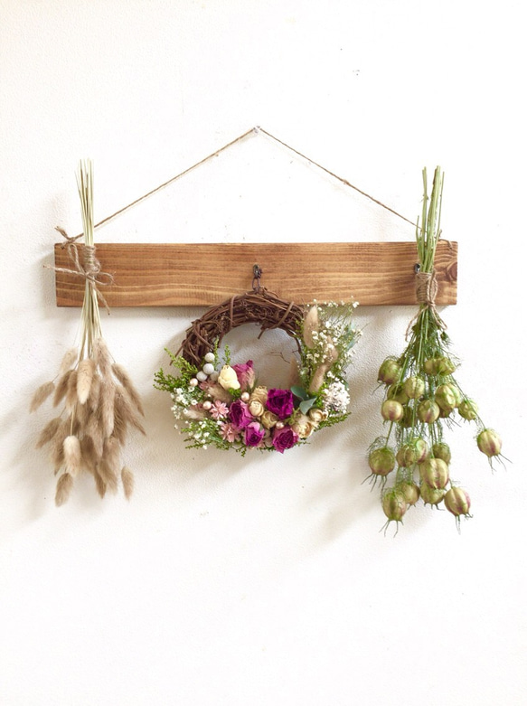 ドライフラワー 薔薇とかすみ草のリース、ラグラスのスワッグ