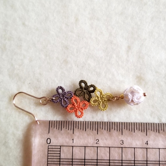 tatting  ball&gridピアス/イヤリング＊autumn color (タティングレース) 3枚目の画像