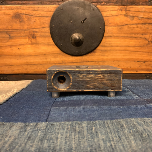 Japan blue(藍色) x paulownia(桐材) エコスピーカー スマホスタンド