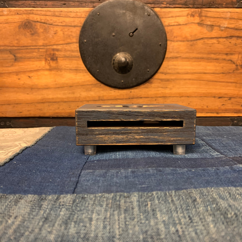 Japan blue(藍色) x paulownia(桐材) エコスピーカー スマホスタンド