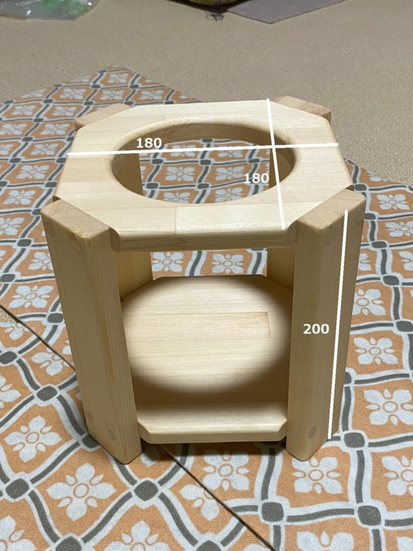 大人気・地震で倒れません。仏壇用　花瓶立て　倒れて困ってる方おりませんか？　どんなサイズでも作成させて頂きます。 ＃食器棚 ＃カップボード ＃テレビ台 ＃TVボード ＃テレビキャビネット ＃タンス ＃本棚 ＃調味料ラック ＃絵本棚 ＃ガーデニング