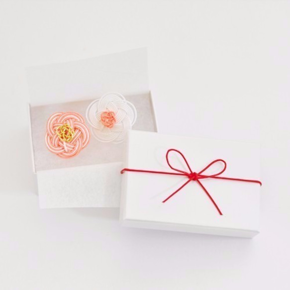 リボンと花のピアス -Silver×Lemon Gold-　■イヤリング可■ 6枚目の画像