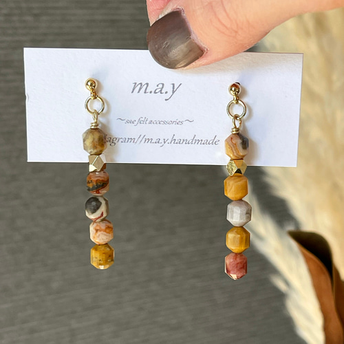 クレイジーレースアゲートのバーピアス* ピアス（その他） m.a.y. 通販