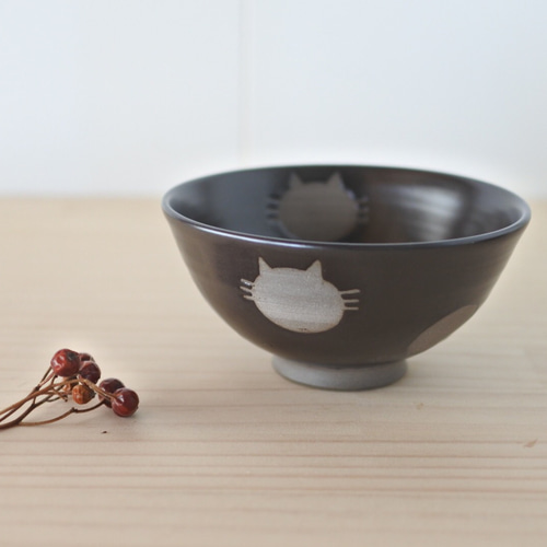 黒ねこ水玉 お茶碗小サイズ（黒）在庫有 茶碗・めし碗 こめがま 通販