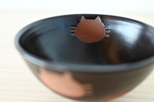 お茶碗中サイズ（黒）ねこ水玉【在庫有】 2枚目の画像