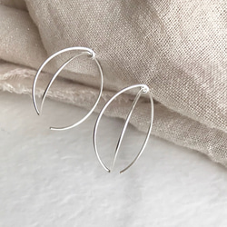 silver filled  leaf hoop フープピアス 2枚目の画像