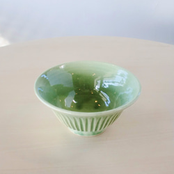 しのぎのご飯茶碗（グリーン） 2枚目の画像