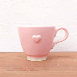 ハートマークのコーヒーカップ・大（桜色） 1枚目の画像