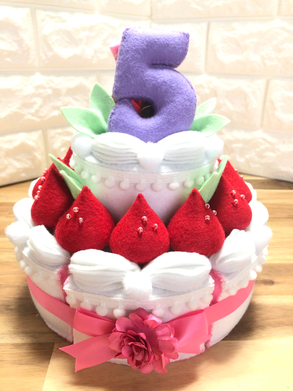 コチページ＊フェルトケーキ Bigナンバーの2段アニバーサリー フェルトケーキ❤︎ ままごと