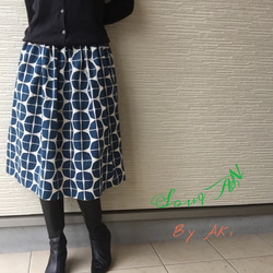 遊びシックBy A＊北欧調のブルー大きなマルモチーフ スカート選べるサイズ受注生産 By Aki 2 3枚目の画像
