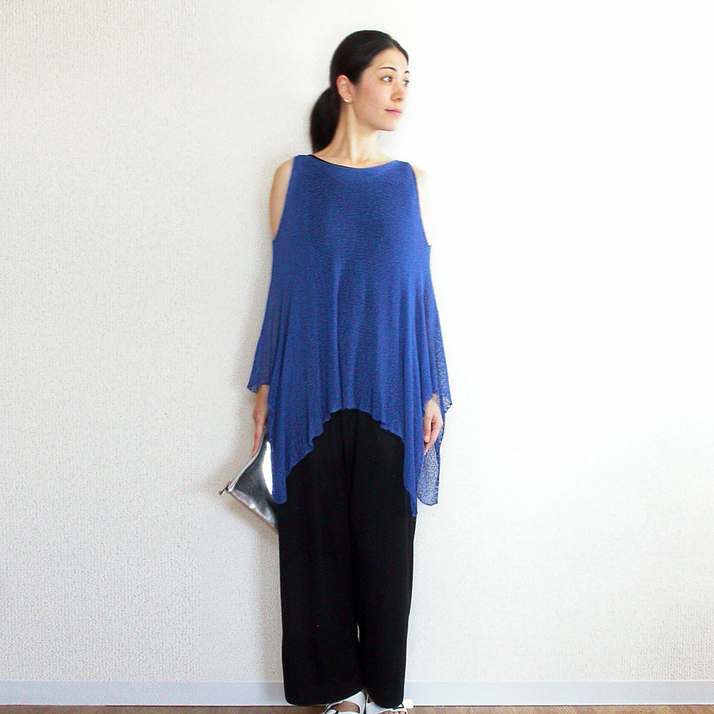 Geminga [ゲミンガ]ベアショルダー・ポンチョ / ロイヤル・ブルー