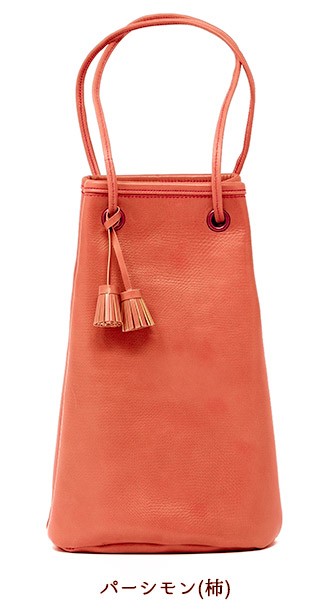 大人可愛いタッセル巾着バッグ”パーシモン(柿)”　3WAY　ぶらぶら持ち/肩がけ/ハンドバッグスタイル　上質国産カーフ製