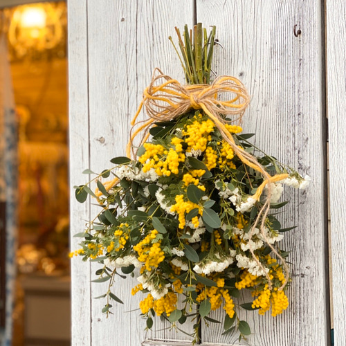 今年ラスト便！期間限定♪国産ミモザ＆スターチス＆ユーカリスワッグ