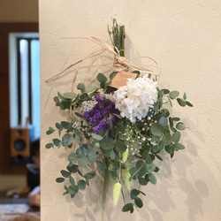 白紫陽花＆ユーカリスワッグ（長さ約40㎝） 1枚目の画像