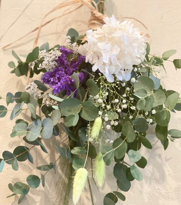 白紫陽花＆ユーカリスワッグ（長さ約40㎝） 4枚目の画像