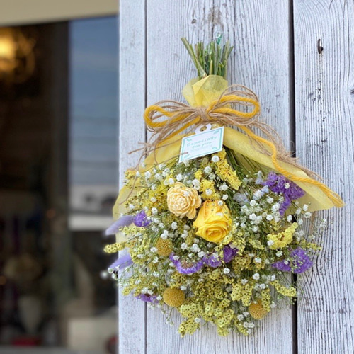 ミモザ一杯の春待ちスワッグブーケ豪華‼️