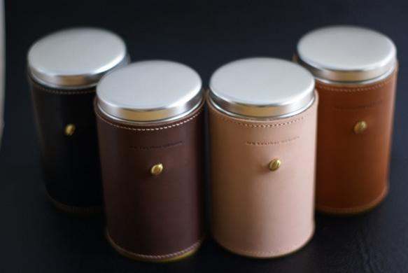 【オーダー事例１２】コーヒー キャニスター缶 レザーカバー マルチカラー オーダー事例12】コーヒー キャニスター缶 レザーカバー マルチカラー