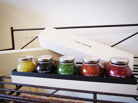 yoko's jam tea・オリジナルギフトボックス（5個入り）・箱代だけです。ジャム5個は別に注文してください。 2枚目の画像