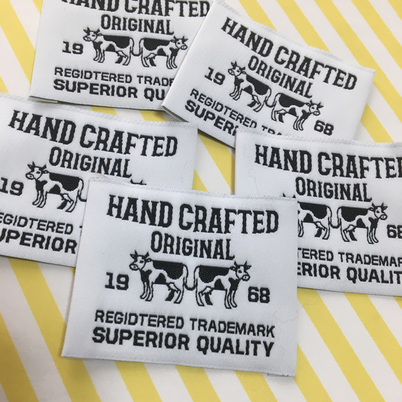 布タグ　牛 HAND CRAFTED（白×黒）5枚セット　織りネームタグ 2枚目の画像