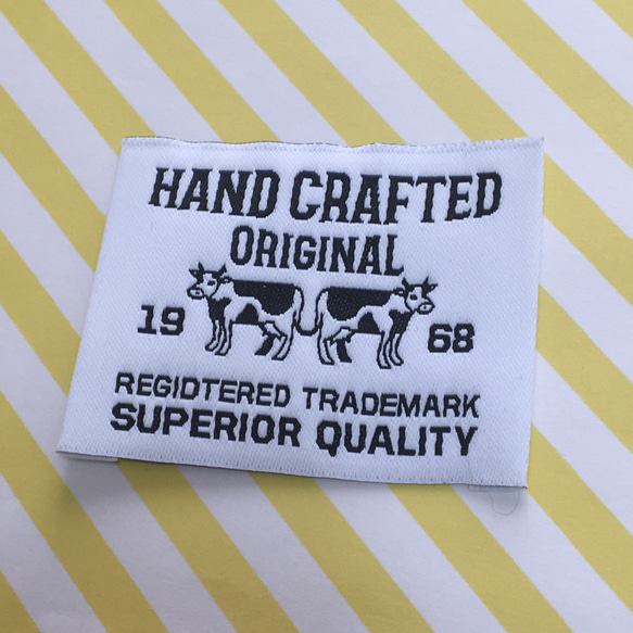 布タグ　牛 HAND CRAFTED（白×黒）5枚セット　織りネームタグ 3枚目の画像
