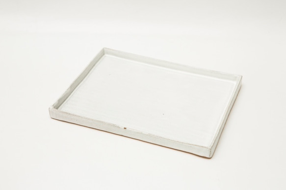 シンプルな陶器の角プレート L  2枚セット 3枚目の画像