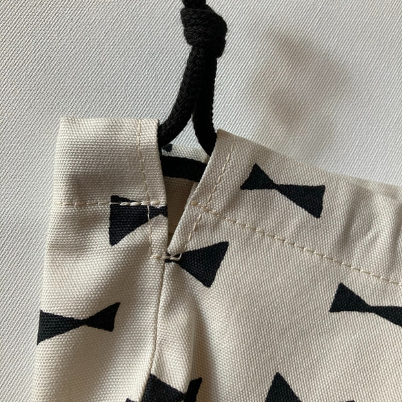 【sale10％オフ】巾着袋（小）リボン柄　キナリ 3枚目の画像