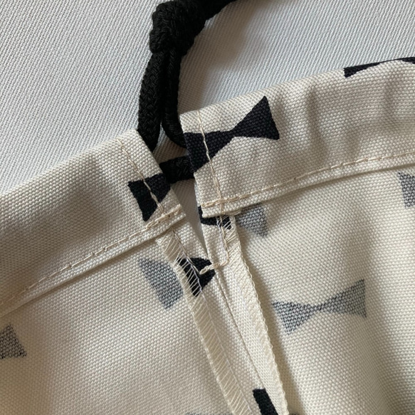 【sale10％オフ】巾着袋（小）リボン柄　キナリ 4枚目の画像