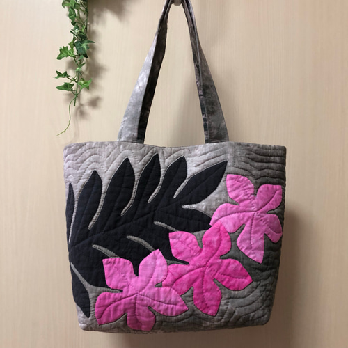 ハワイアンキルト　ハンドメイド　ナル　プルメリアトートバッグ ハワイアンキルト ハンドメイド ナル プルメリアトートバッグ