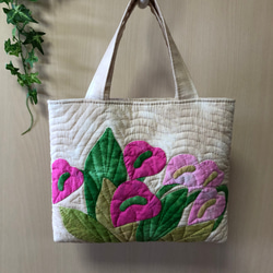 ハワイアンキルト ハンドメイドトートバッグ　ハイビスカス柄　おまけあり ハワイアンキルト ハンドメイドトートバッグ ハイビスカス柄