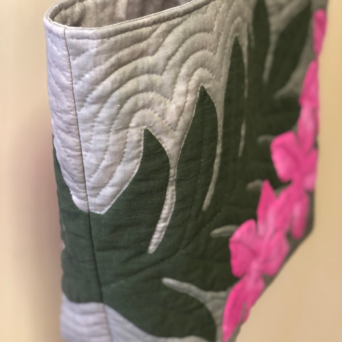 ☆Ao様オーダー作品☆ラウアエとプルメリアのバッグ＊ハワイアンキルト