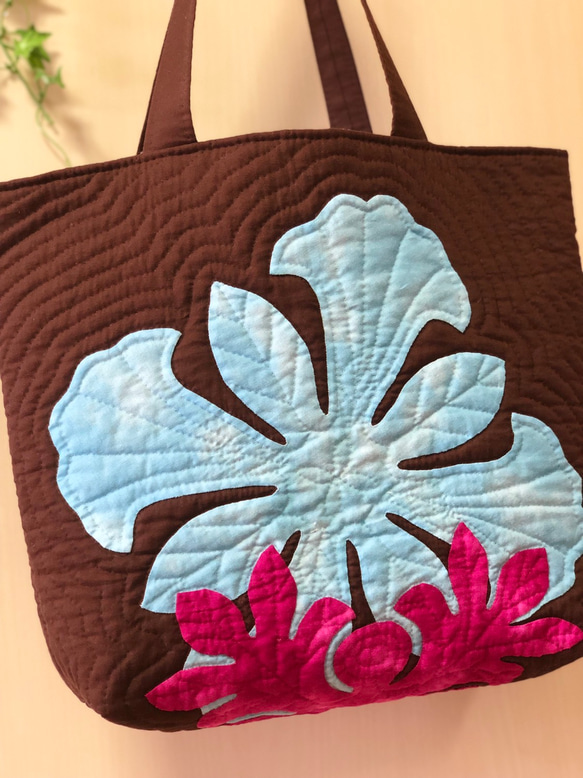 ハワイの島花のバッグ＊ハワイアンキルト 4枚目の画像