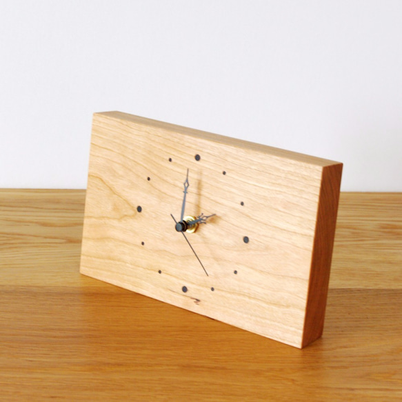 置き時計　スクウェア型（チェリー無垢材） 2枚目の画像