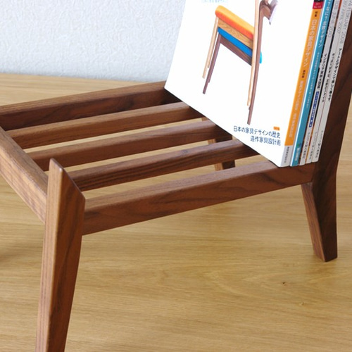 マガジンラック／ 無垢材ウォールナット／【book rest chair