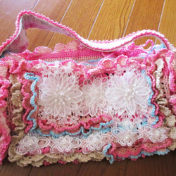 A様特別ご注文のお品・フリフリ豪ジャスレース編みバッグ 3枚目の画像