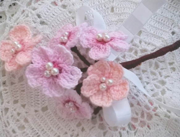 桜のコサージュ・優美・レース編み 3枚目の画像