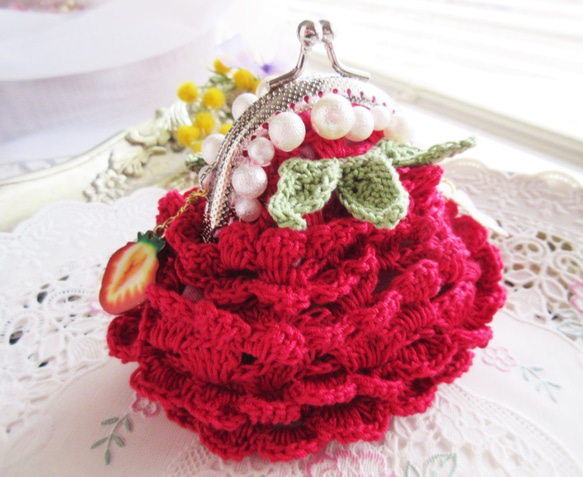 イチゴちゃんのがま口財布・ポーチ・レース編みⅡ がま口 Flower