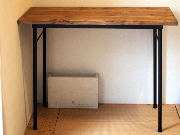 アイアン製の作業テーブル(1枚板） 4枚目の画像