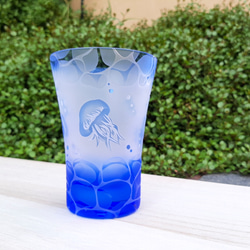 受注制作【minamo】クラゲ 爽やか 青グラス サンドブラスト彫刻 海色