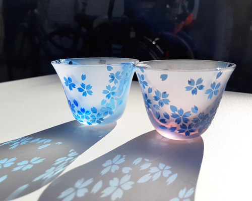昨日) サンドブラストさくら桜模様　徳利とっくり 昨日) サンドブラストさくら桜模様 徳利とっくり 楽天市場】桜