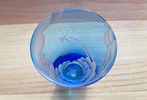 【受注生産】Sky-Hi 飛行機雲 青空タンブラー サンドブラスト 空色グラス 6枚目の画像