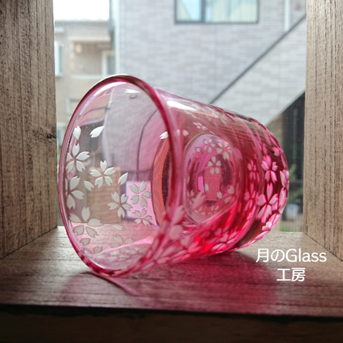 現品限り】-艶桜- サンドブラスト ロックグラス ピンク 花 ギフト
