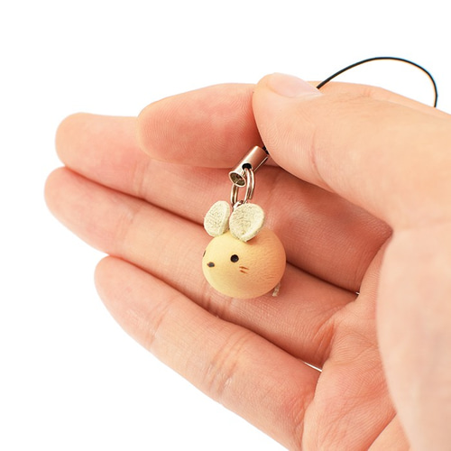 まる~い 木製ストラップ ねずみ (白)(薄茶)(濃茶) / 干支 携帯