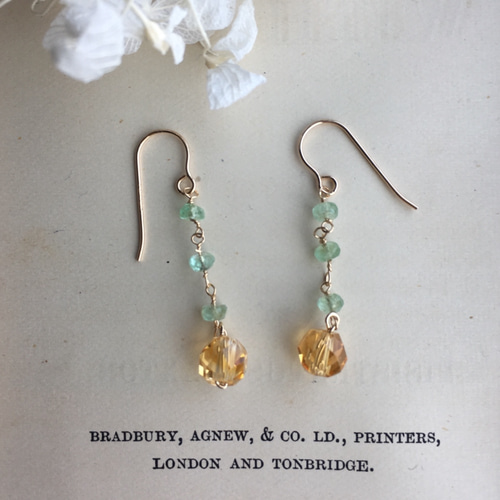 14kgf》天然石 シトリンとエメラルドのチェーンピアス ピアス（フック  