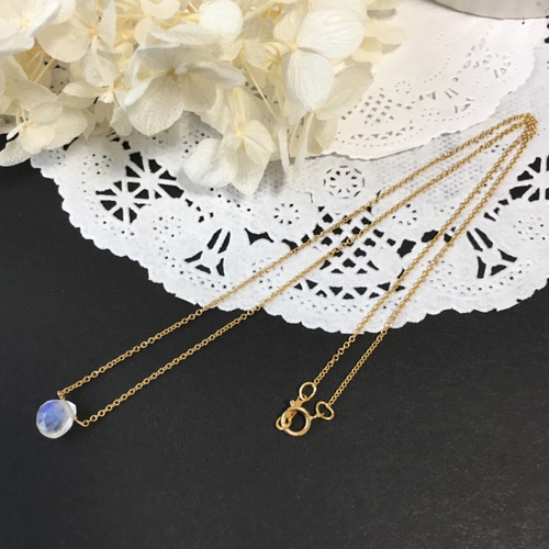 14kgf》AAA レインボームーンストーンの一粒ネックレス ネックレス