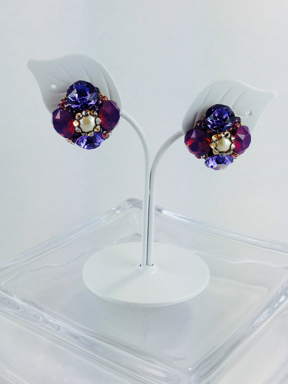 珠寶紫色花耳環 第2張的照片