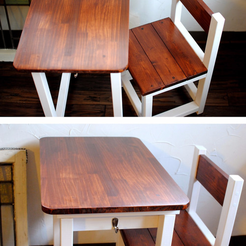 ☆白とチーク色のかわいい昭和レトロの小さな勉強机と椅子セット