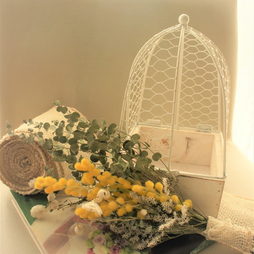 春の訪れ～ミモザとユーカリのスワッグ♡ドライフラワー♡壁かけに