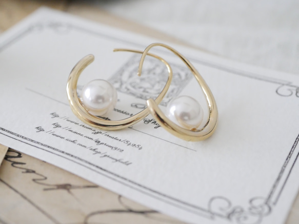 珍珠圈耳環（金）水晶珍珠/貝殼珍珠 第4張的照片