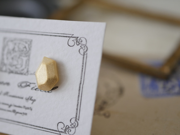 霧面金幾何耳環 第4張的照片