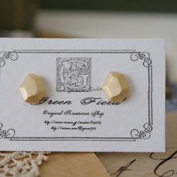 霧面金幾何耳環 第5張的照片